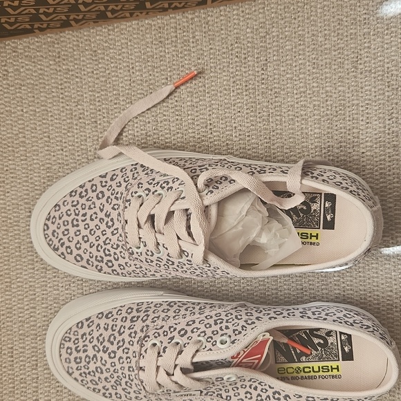 Vans Authentic VR3 LX Canvas Sneakers In Leopard Print size 7 - Picture 8 of 11